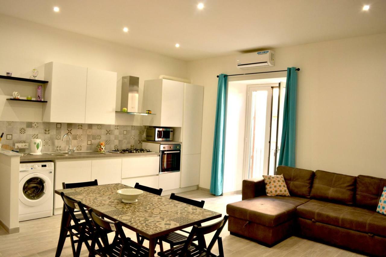 Ferienwohnung Casa Dei Lylium Palermo Exterior foto